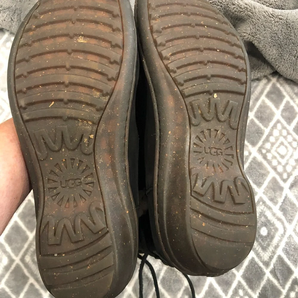 Ugg lace up boots. - Picture 4 of 5